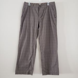 Lululemon – Technical Golf Pants